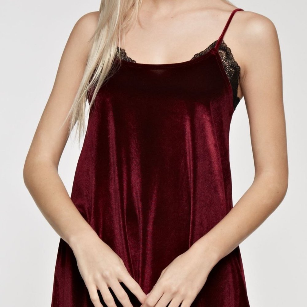 Cuddle Velvet Chemise